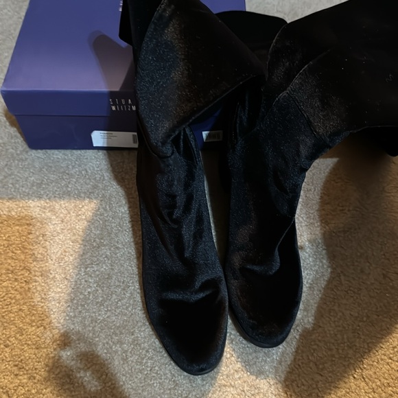 Stuart Weitzman Panache velvet boots - Picture 4 of 9